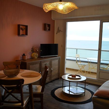 L'Esperluette - Magnifique Vue Mer Et Balcon Courseulles-sur-Mer Exterior photo