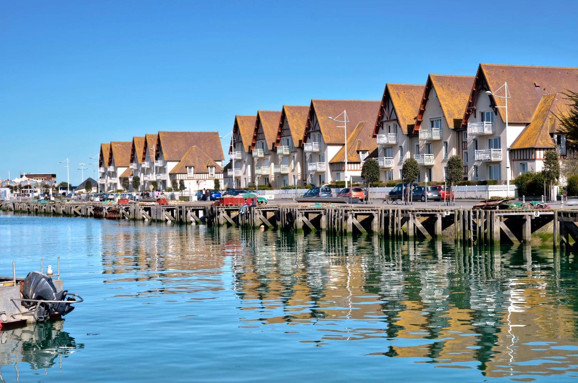 L'Esperluette - Magnifique Vue Mer Et Balcon Courseulles-sur-Mer Exterior photo
